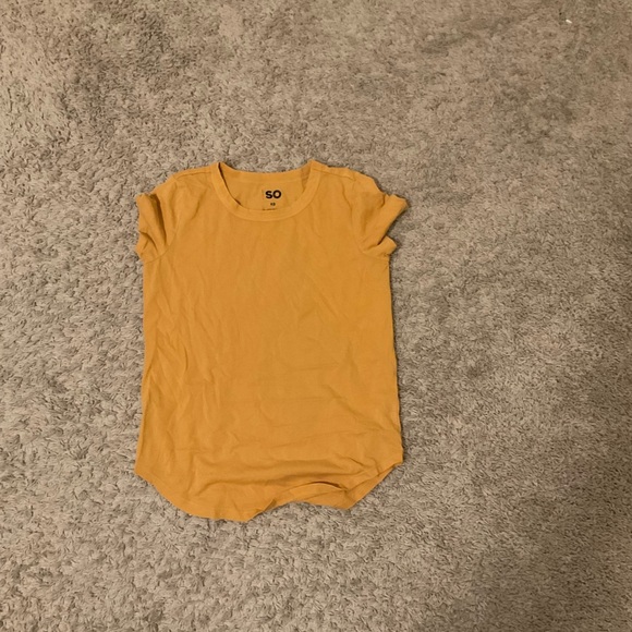 Yellow top - Picture 2 of 2